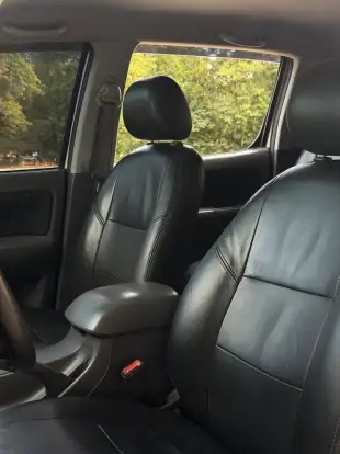 TOYOTA-HILUX-2012