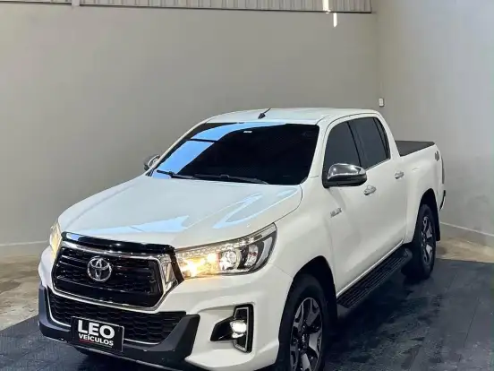TOYOTA-HILUX-2.8 SRX 4X4 CD 16V DIESEL 4P AUTOMÁTICO TOYOTA-HILUX-2019