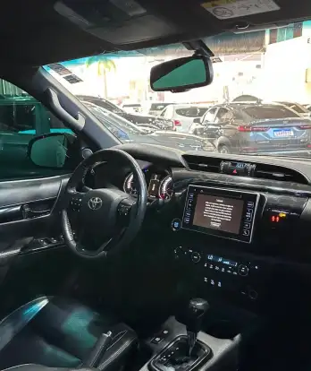 TOYOTA-HILUX-2.8 SRX 4X4 CD 16V DIESEL 4P AUTOMÁTICO TOYOTA-HILUX-2019