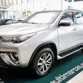 TOYOTA HILUX SW4 2.8 SRX 4X4 7 LUGARES 16V TURBO INTERCOOLER DIESEL 4P AUTOMÁTICO TOYOTA HILUX SW4 2.8 SRX 4X4 7 LUGARES 16V TURBO INTERCOOLER DIESEL 4P AUTOMÁTICO