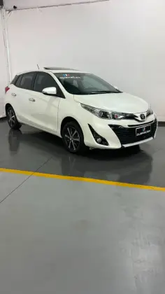 TOYOTA YARIS 1.5 16V FLEX SEDAN XL LIVE MULTIDRIVE TOYOTA YARIS 1.5 16V FLEX SEDAN XL LIVE MULTIDRIVE