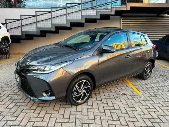 TOYOTA YARIS 1.5 16V FLEX XLS MULTIDRIVE TOYOTA YARIS 1.5 16V FLEX XLS MULTIDRIVE