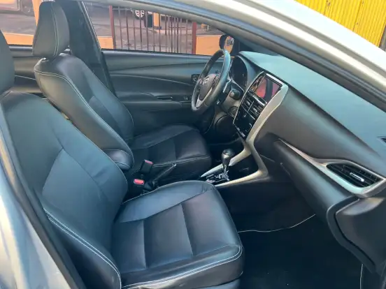 TOYOTA-YARIS-1.5 16V FLEX XLS MULTIDRIVE TOYOTA-YARIS-2018