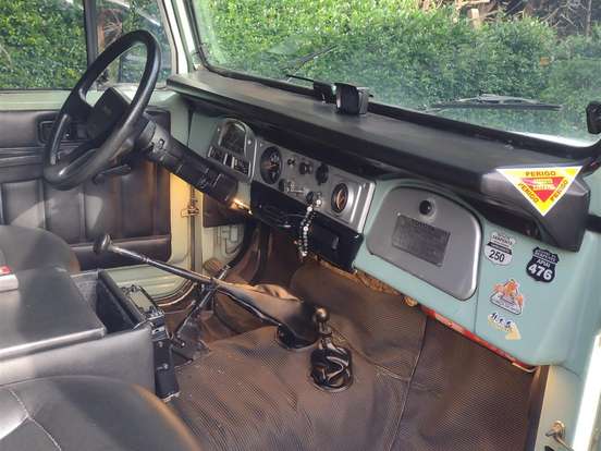 TOYOTA-BANDEIRANTE-3.7 BJ50LV 4X4 TETO RIGIDO DIESEL 2P MANUAL TOYOTA-BANDEIRANTE-1985