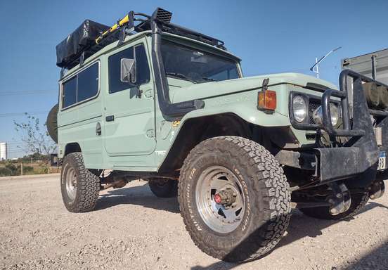 TOYOTA-BANDEIRANTE-1985