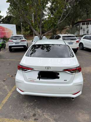 TOYOTA-COROLLA-2023