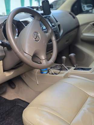 TOYOTA-HILUX SW4-2007