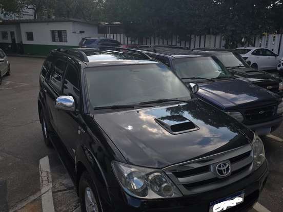 TOYOTA-HILUX SW4-3.0 SRV 4X4 16V TURBO INTERCOOLER DIESEL 4P AUTOMÁTICO TOYOTA-HILUX SW4-2007