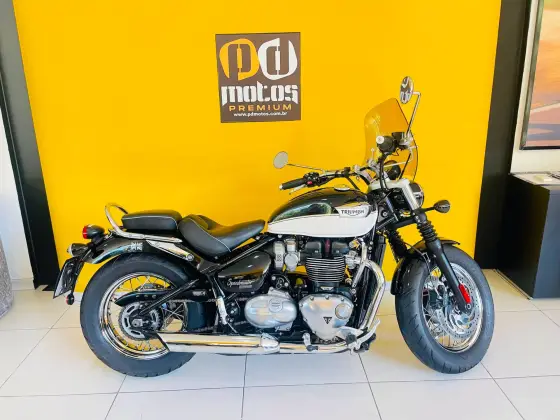 TRIUMPH BONNEVILLE SPEEDMASTER 