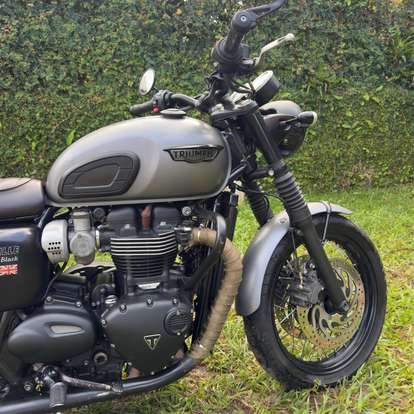 TRIUMPH-BONNEVILLE T120 BLACK 1200-2017