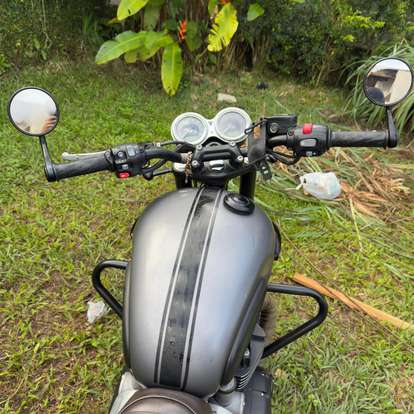 TRIUMPH-BONNEVILLE T120 BLACK 1200-2017