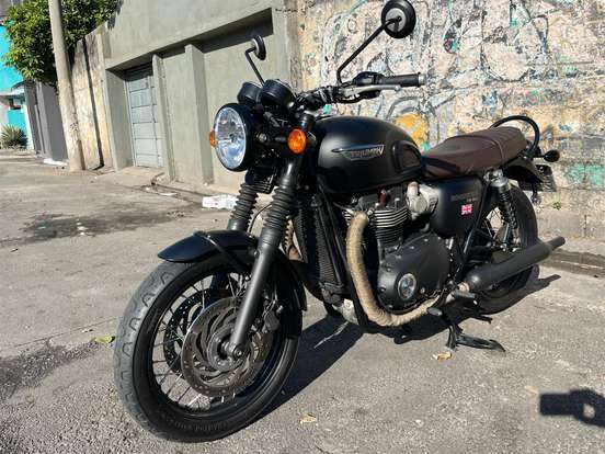 TRIUMPH-BONNEVILLE T120 BLACK 1200 TRIUMPH-BONNEVILLE T120 BLACK 1200-2019