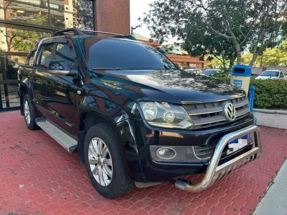 VOLKSWAGEN AMAROK 2.0 HIGHLINE 4X4 CD 16V TURBO INTERCOOLER DIESEL 4P AUTOMÁTICO VOLKSWAGEN AMAROK 2.0 HIGHLINE 4X4 CD 16V TURBO INTERCOOLER DIESEL 4P AUTOMÁTICO