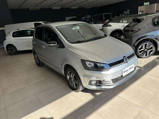 VOLKSWAGEN-FOX-1.6 MSI TOTAL FLEX CONNECT 4P MANUAL VOLKSWAGEN-FOX-2019