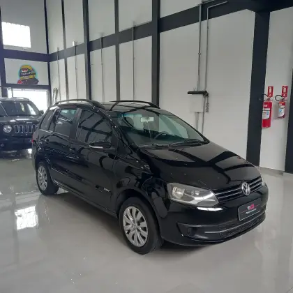 VOLKSWAGEN SPACEFOX 1.6 MI TREND 8V FLEX 4P AUTOMATIZADO VOLKSWAGEN SPACEFOX 1.6 MI TREND 8V FLEX 4P AUTOMATIZADO