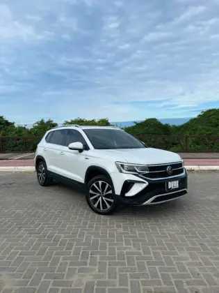 VOLKSWAGEN TAOS 1.4 250 TSI TOTAL FLEX HIGHLINE AUTOMÁTICO