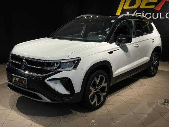 VOLKSWAGEN TAOS 1.4 250 TSI TOTAL FLEX HIGHLINE AUTOMÁTICO