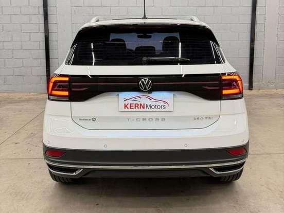 VOLKSWAGEN-T-CROSS-1.0 200 TSI TOTAL FLEX AUTOMÁTICO VOLKSWAGEN-T-CROSS-2023