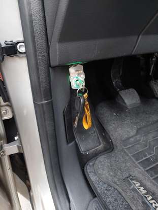 VOLKSWAGEN-AMAROK-2014