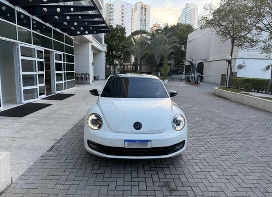 VOLKSWAGEN FUSCA 2.0 TSI 16V GASOLINA 2P AUTOMÁTICO