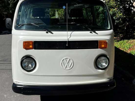 VOLKSWAGEN-KOMBI-1.6 LUXO 8V GASOLINA 3P MANUAL VOLKSWAGEN-KOMBI-1994