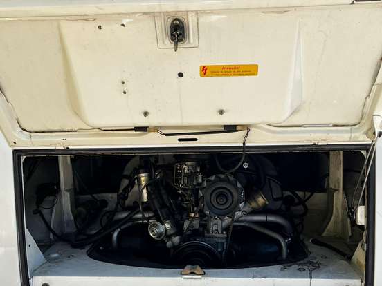 VOLKSWAGEN-KOMBI-1.6 LUXO 8V GASOLINA 3P MANUAL VOLKSWAGEN-KOMBI-1994