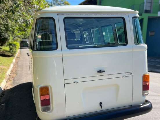 VOLKSWAGEN-KOMBI-1.6 LUXO 8V GASOLINA 3P MANUAL VOLKSWAGEN-KOMBI-1994