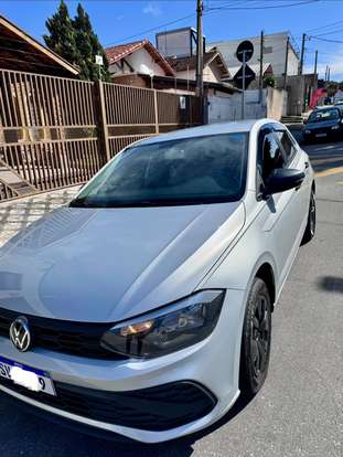 VOLKSWAGEN-POLO-2024