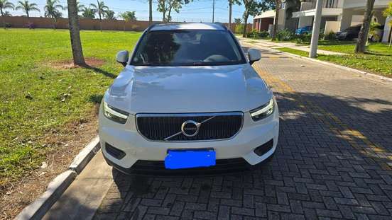 VOLVO-XC40-2.0 T4 GASOLINA INSCRIPTION GEARTRONIC VOLVO-XC40-2019