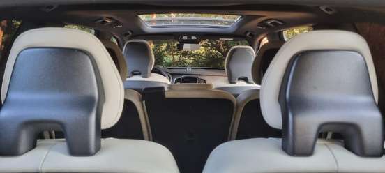 VOLVO-XC90-2024