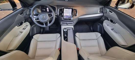 VOLVO-XC90-2024