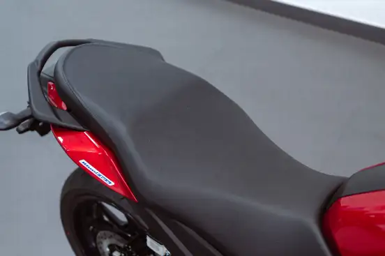YAMAHA-FZ15 FAZER CONNECTED ABS-2026