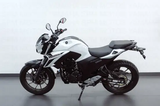 YAMAHA-FZ25 FAZER CONNECTED ABS-2026