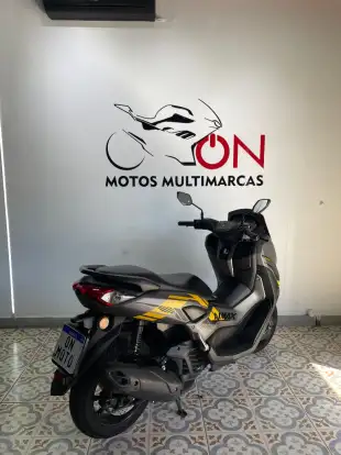 YAMAHA-NMAX CONNECTED 160 SE ABS-2024