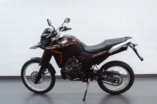 YAMAHA-XTZ 250 LANDER CONNECTED-2026