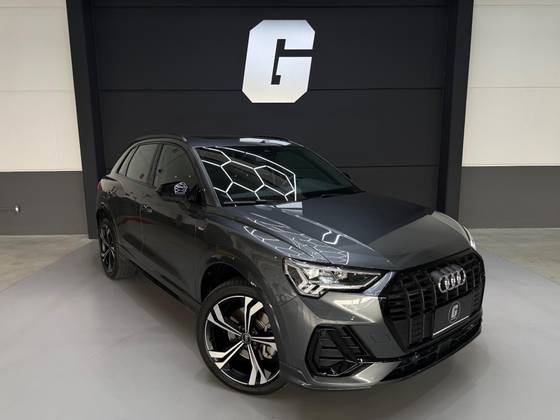 AUDI Q3 2.0 40 TFSI GASOLINA PERFORMANCE BLACK PLUS QUATTRO TIPTRONIC