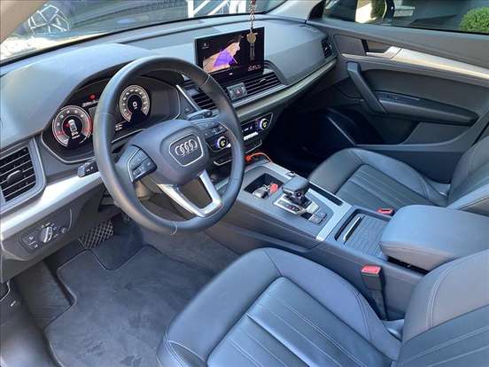 AUDI-Q5-2024