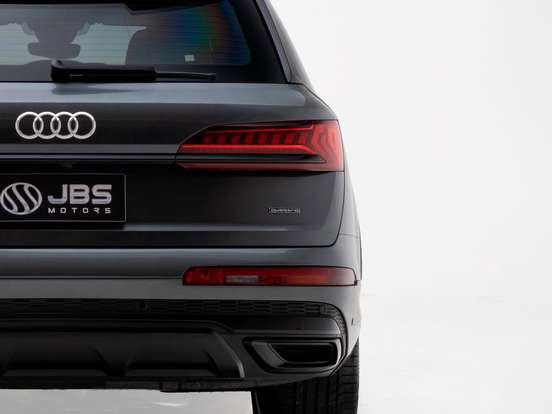 AUDI-Q7-3.0 55 TFSI GASOLINA PERFORMANCE BLACK QUATTRO TIPTRONIC AUDI-Q7-2022