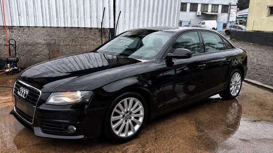 AUDI-A4-2009