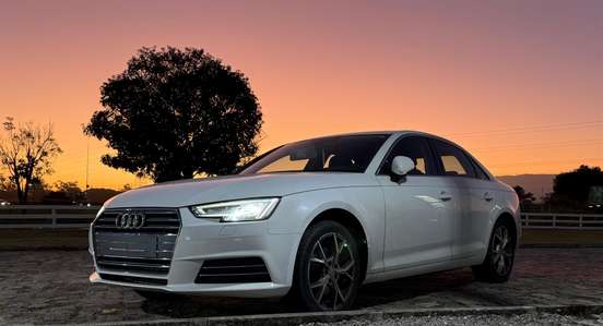 AUDI-A4-2015