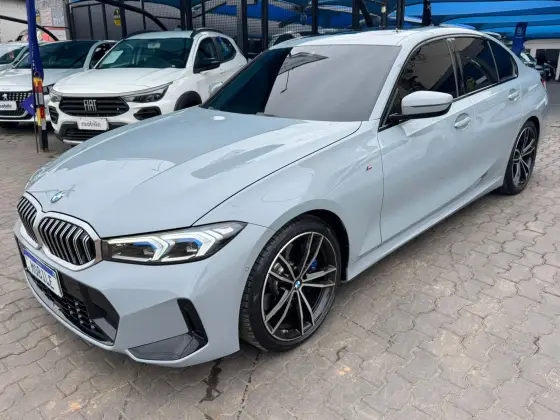 BMW 320i 2.0 16V TURBO FLEX M SPORT AUTOMÁTICO BMW 320i 2.0 16V TURBO FLEX M SPORT AUTOMÁTICO