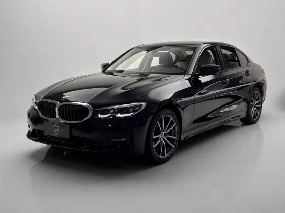 BMW 320i 2.0 16V TURBO GASOLINA SPORT AUTOMÁTICO BMW 320i 2.0 16V TURBO GASOLINA SPORT AUTOMÁTICO