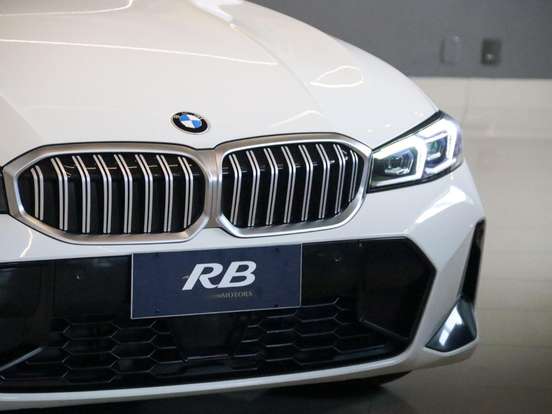 BMW-320i-2.0 16V TURBO FLEX M SPORT AUTOMÁTICO BMW-320i-2023