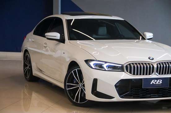 BMW-320i-2023