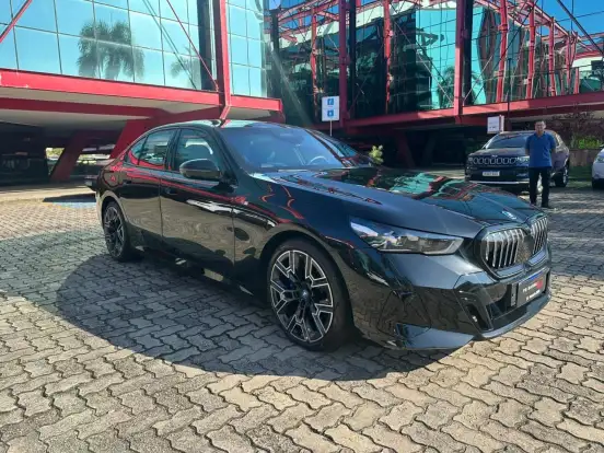 BMW-530e-2.0 TWINPOWER PHEV M SPORT AUTOMÁTICO BMW-530e-2024