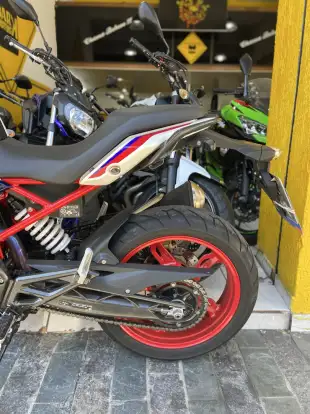 BMW-G 310 R-2022