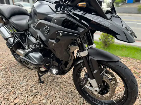 BMW-R 1250 GS PREMIUM TRIPLE BLACK-2022