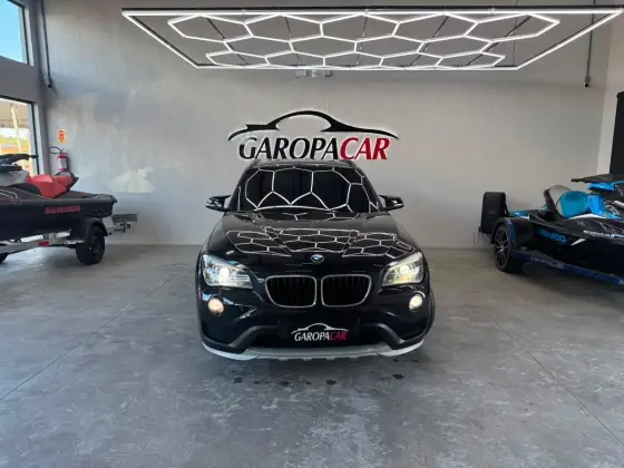 BMW X1 2.0 16V TURBO ACTIVEFLEX SDRIVE20I 4P AUTOMÁTICO BMW X1 2.0 16V TURBO ACTIVEFLEX SDRIVE20I 4P AUTOMÁTICO