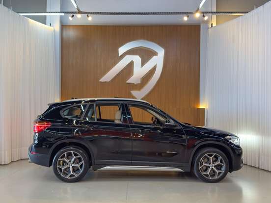 BMW-X1-2.0 16V TURBO ACTIVEFLEX SDRIVE20I 4P AUTOMÁTICO BMW-X1-2016