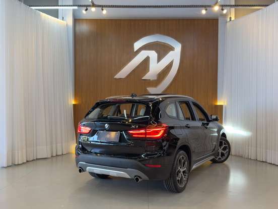 BMW-X1-2.0 16V TURBO ACTIVEFLEX SDRIVE20I 4P AUTOMÁTICO BMW-X1-2016